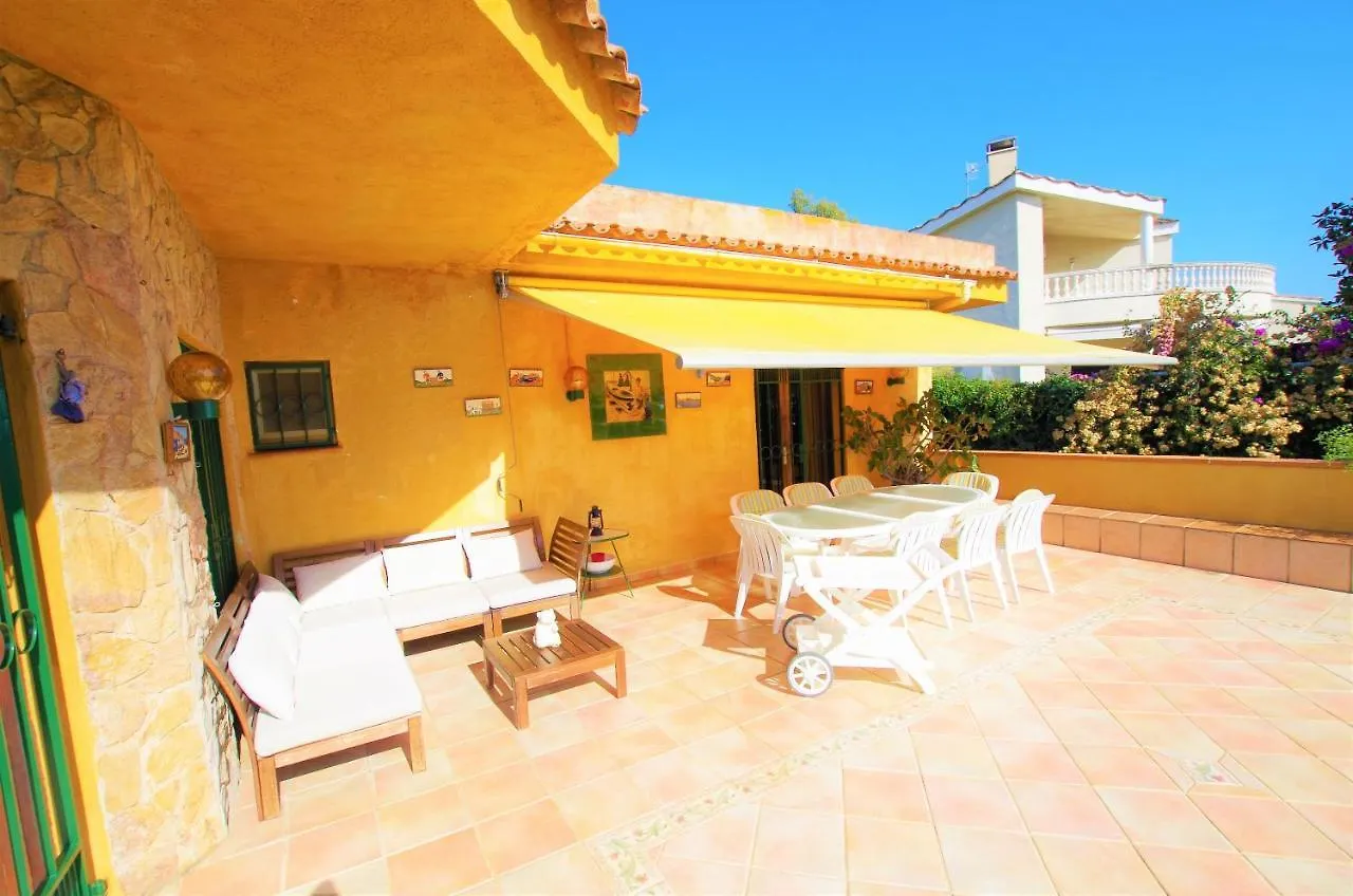 V&V Lloret - Villa Elsa: Luxurious 10-Person Villa with Dual Pools and Lush Garden Lloret de Mar Spain