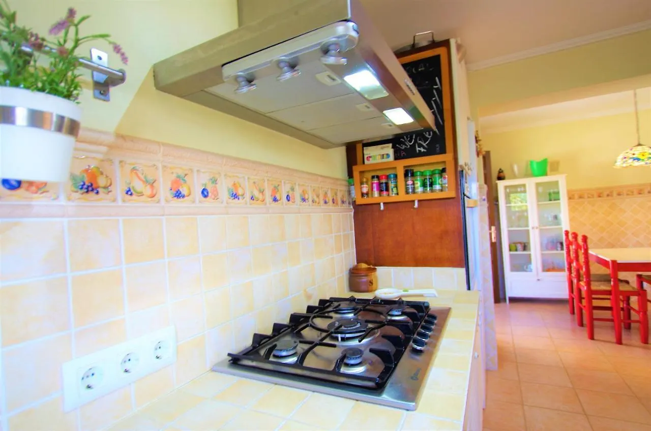 V&V Lloret - Villa Elsa: Luxurious 10-Person Villa with Dual Pools and Lush Garden Lloret de Mar